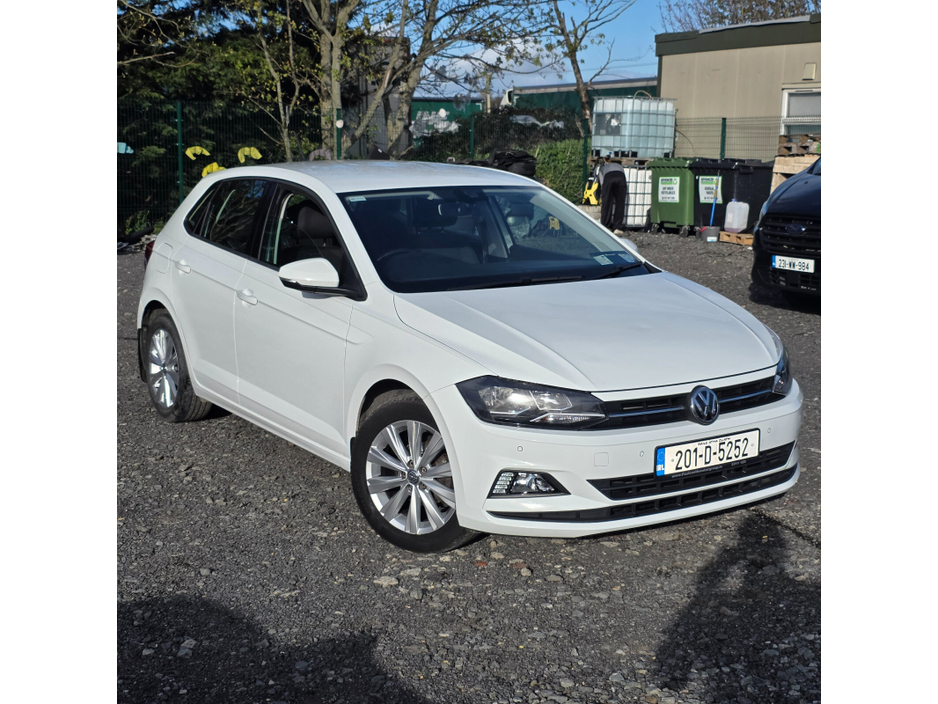 2020 Volkswagen Polo - image 2