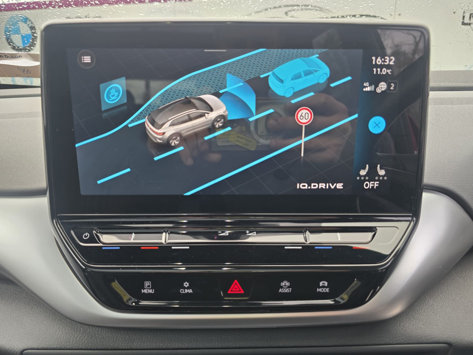 2023 Volkswagen ID.4 - image 14