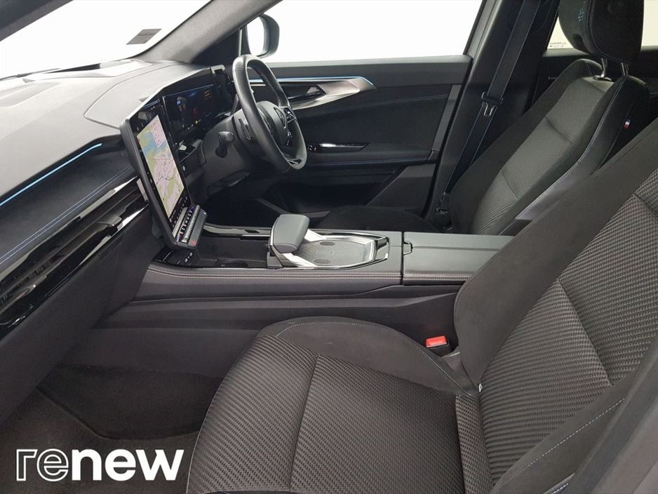 2024 Renault Austral E-TECH Hybrid 200 techno esprit Alpine €33,495