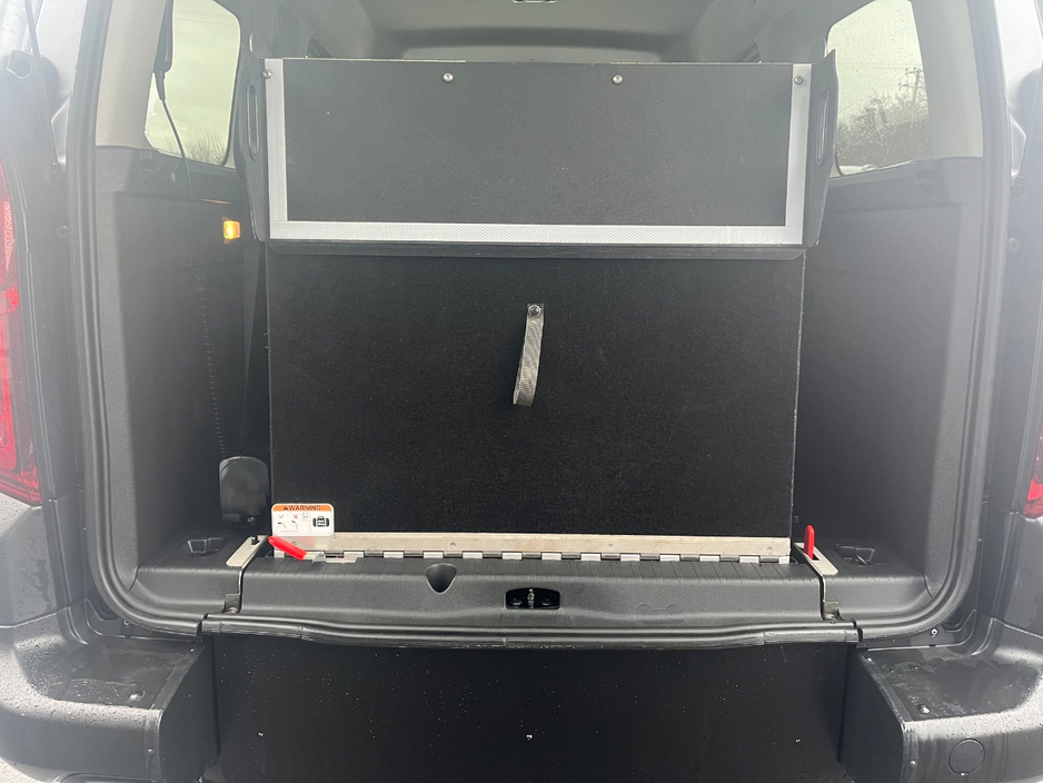 2024 Citroen Berlingo - image 6