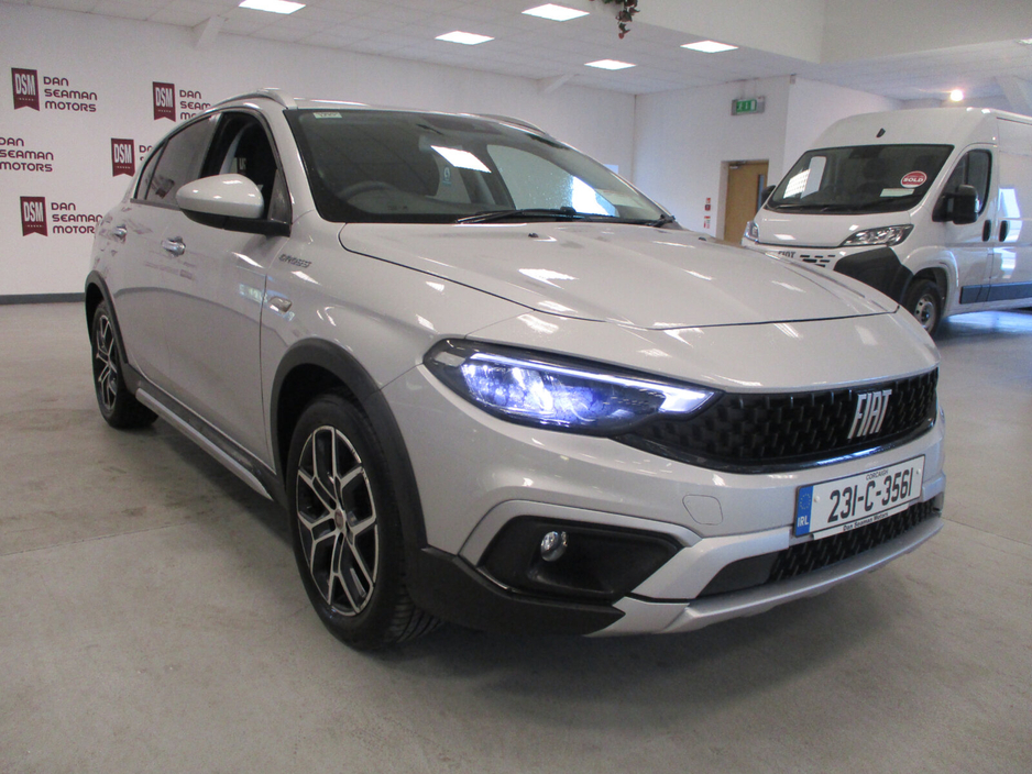 2023 Fiat Tipo 1.0 100HP Cross 5dr €19,950