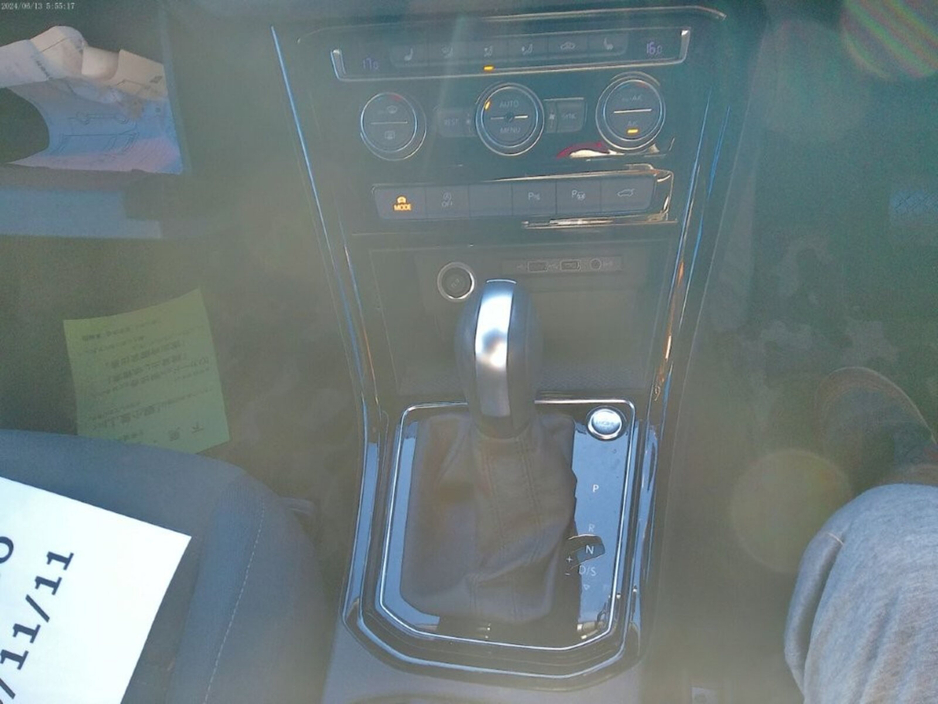 2020 Volkswagen Touran  €27,950