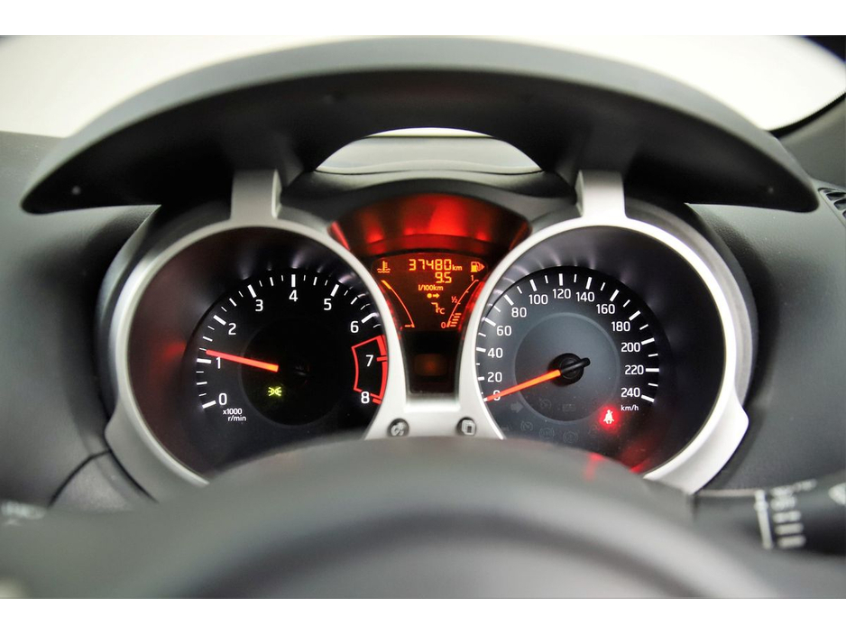 2017 Nissan Juke - image 18