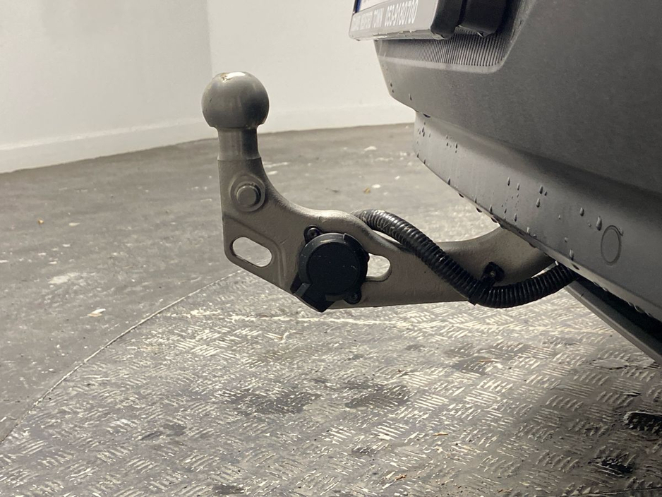 2025 Volvo EX30 Single Motor BEV 272hp Plus €39,995