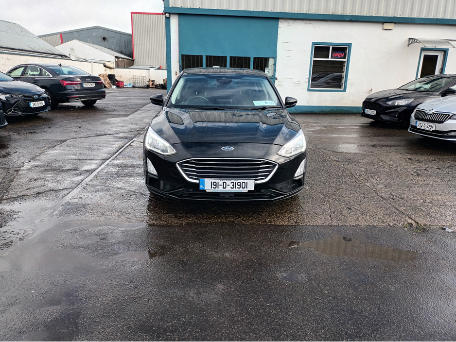 2019 Ford Focus - image 3