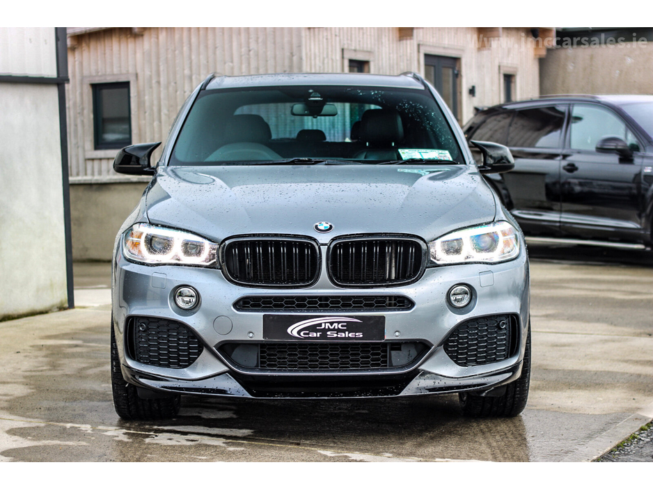 2015 BMW X5 xDrive30d M Sport €32,995