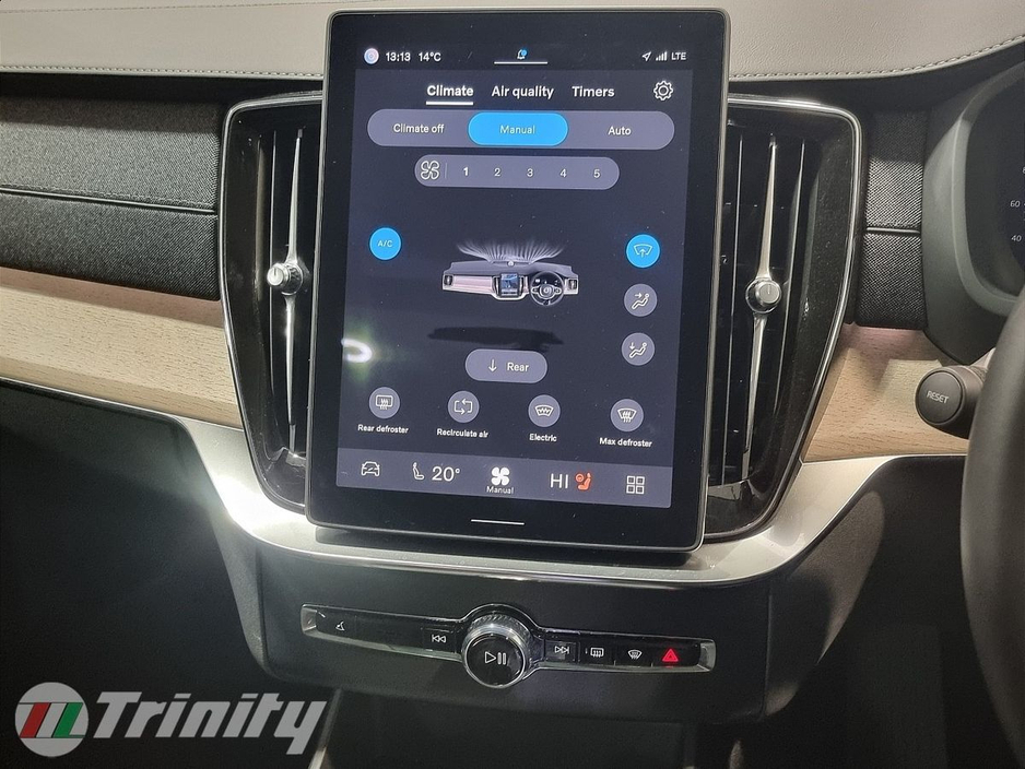 2025 Volvo XC90 * PLUS DARK * T8 2.0 PHEV * AWD * AUTOMATIC * STUNNING SUV * TRINITY VOLKSWAGEN * €81,950