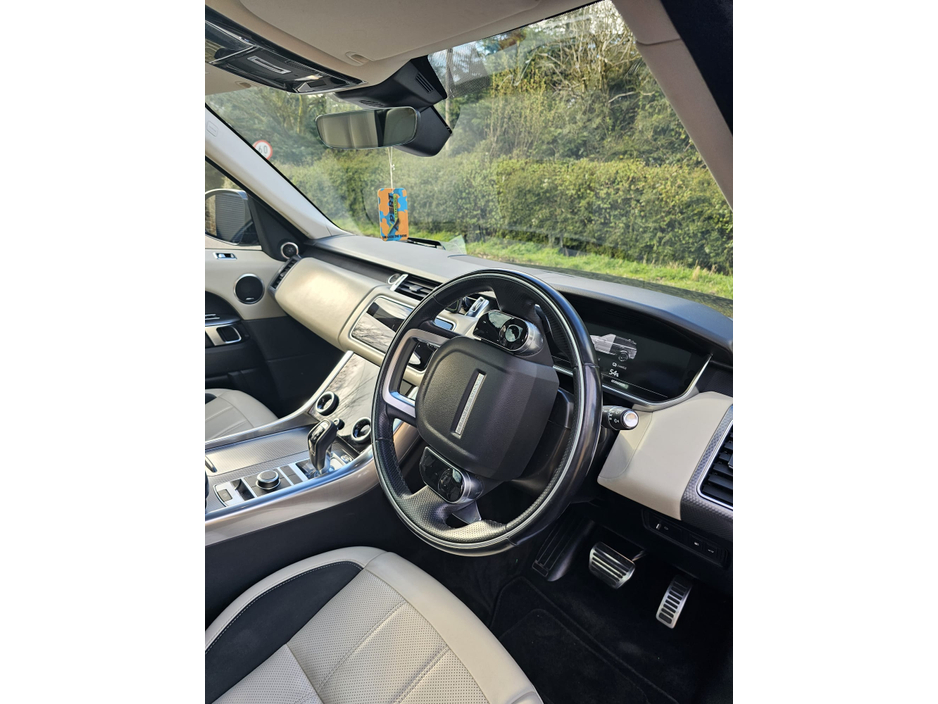 2020 Land Rover Range Rover Sport - image 7