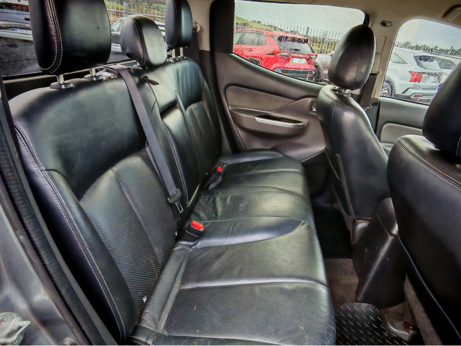 2019 Mitsubishi L200 auto €21,700