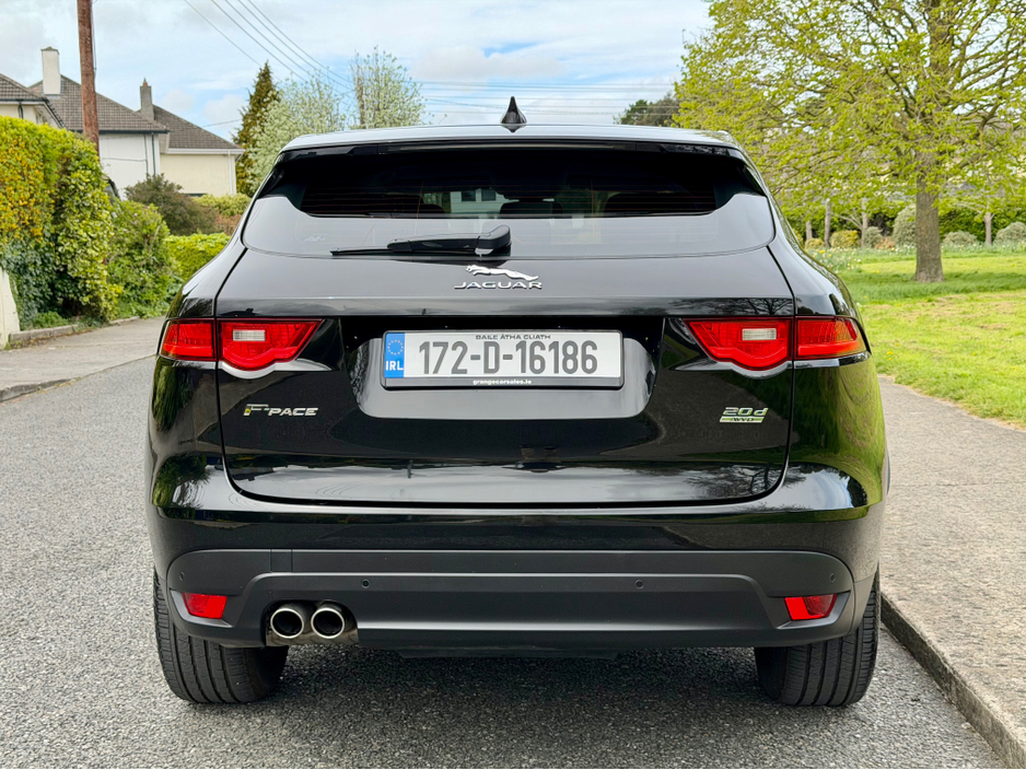 2017 Jaguar F-Pace - image 6