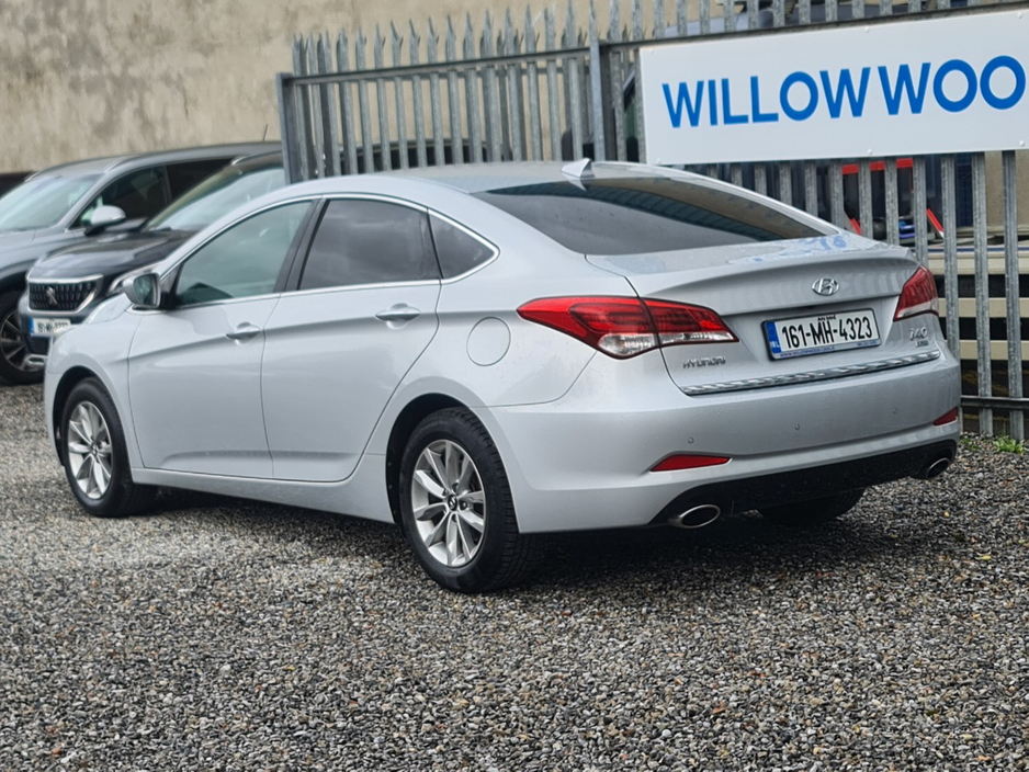 2016 Hyundai i40 - image 4
