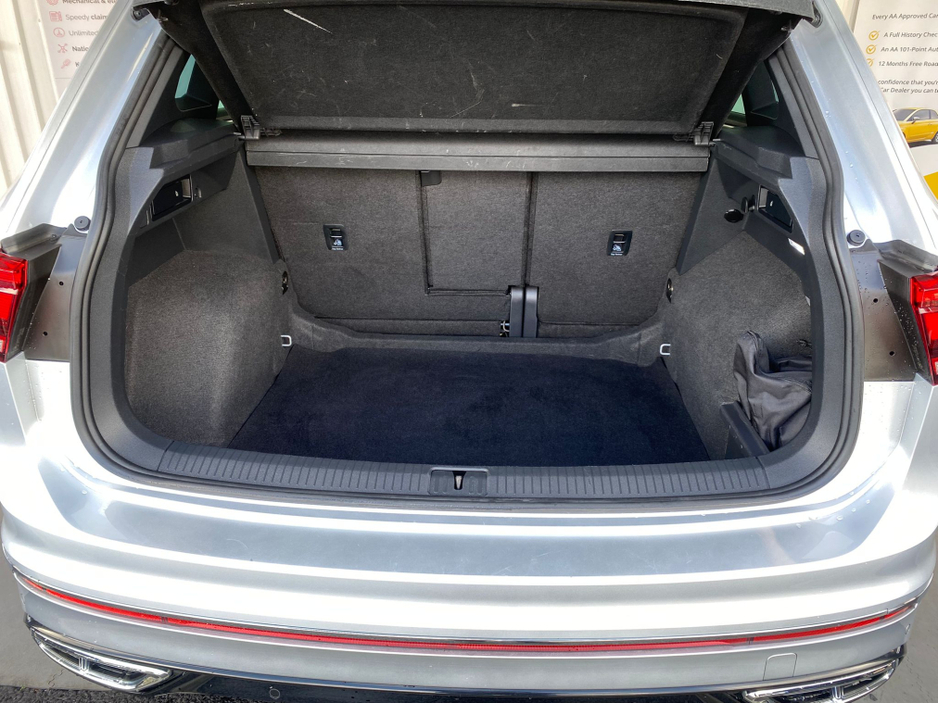 2024 Volkswagen Tiguan - image 26
