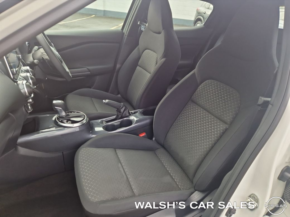 2020 Nissan Juke - image 17