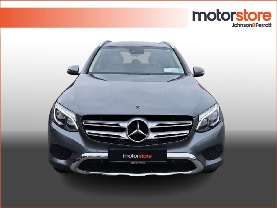 2018 Mercedes-Benz GLC Class - image 8