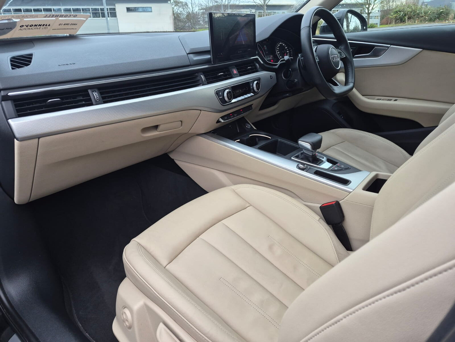 2023 Audi A4 - image 12