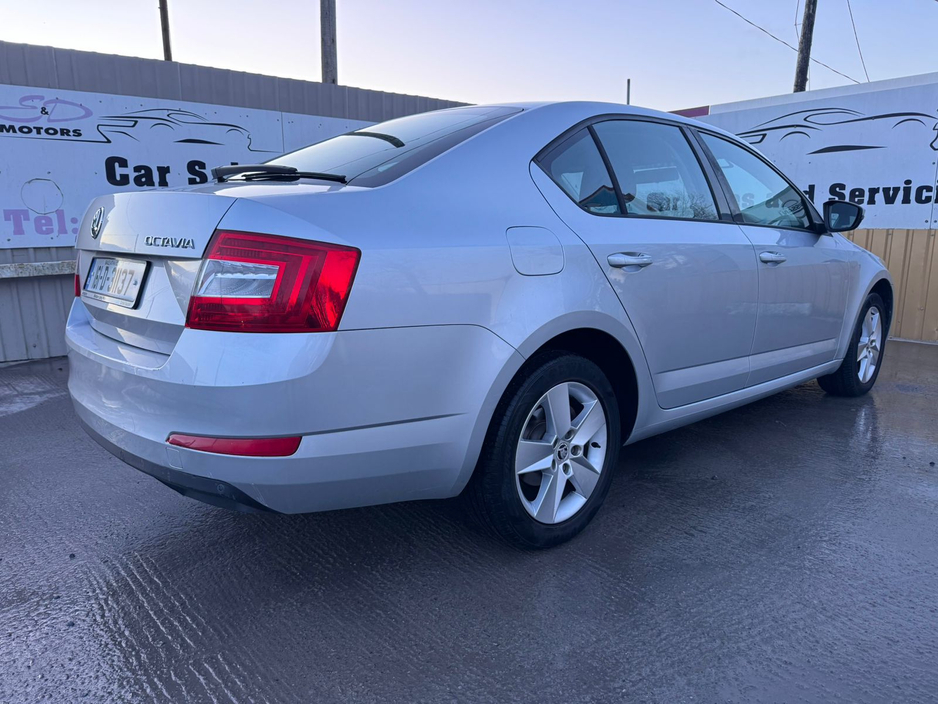 2016 Skoda Octavia AMBITION 1.6 TDI 110HP DSG 4DR €10,950