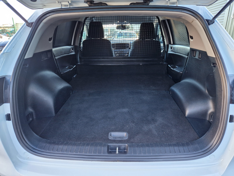 2022 Kia Sportage - image 17