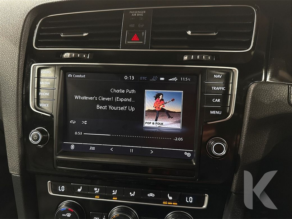 2015 Volkswagen Golf - image 33