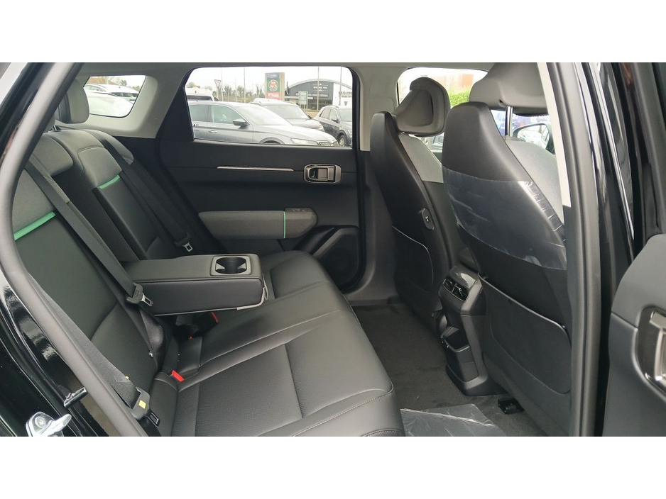 2026 Kia EV4 - image 7