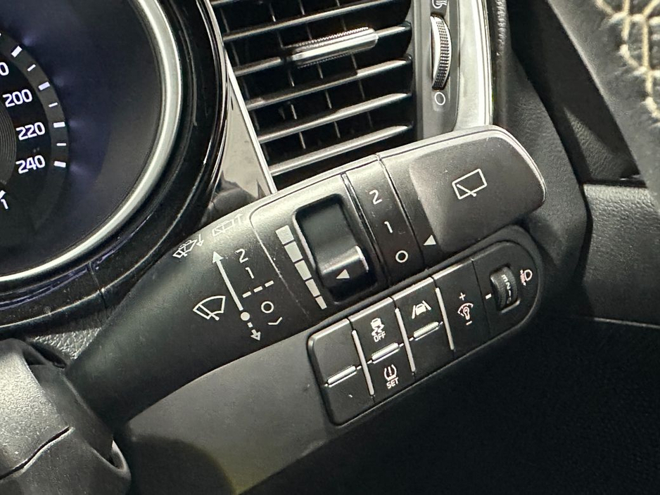 2024 Kia Ceed - image 17