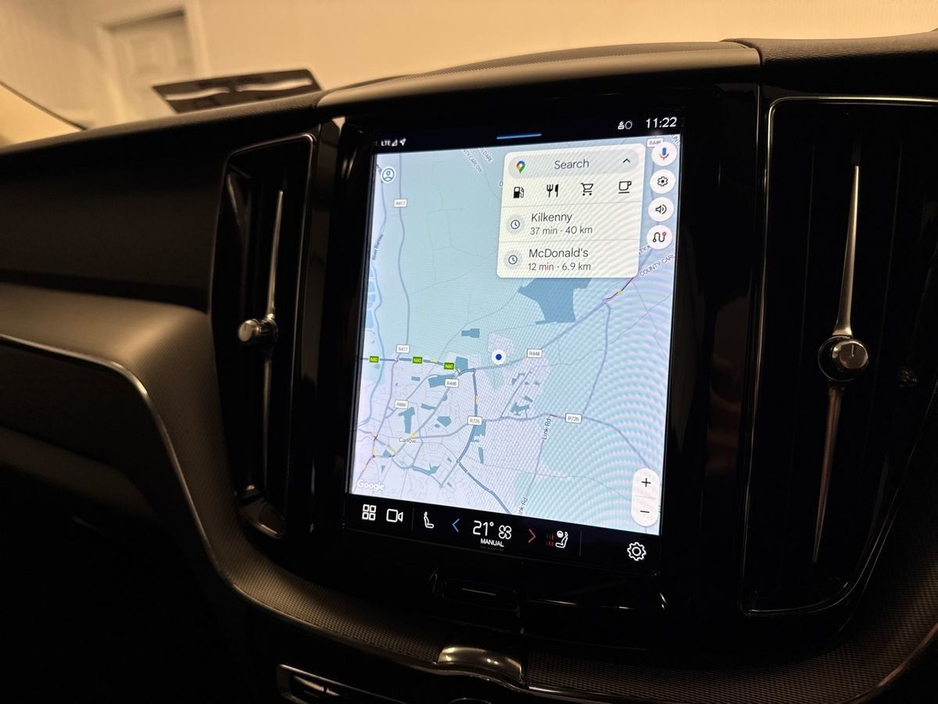 2022 Volvo XC60 - image 19