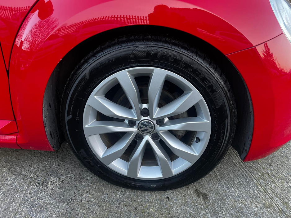 2012 Volkswagen Beetle VW Bettle r-design highline 1.2 TSI leather seats €9,900