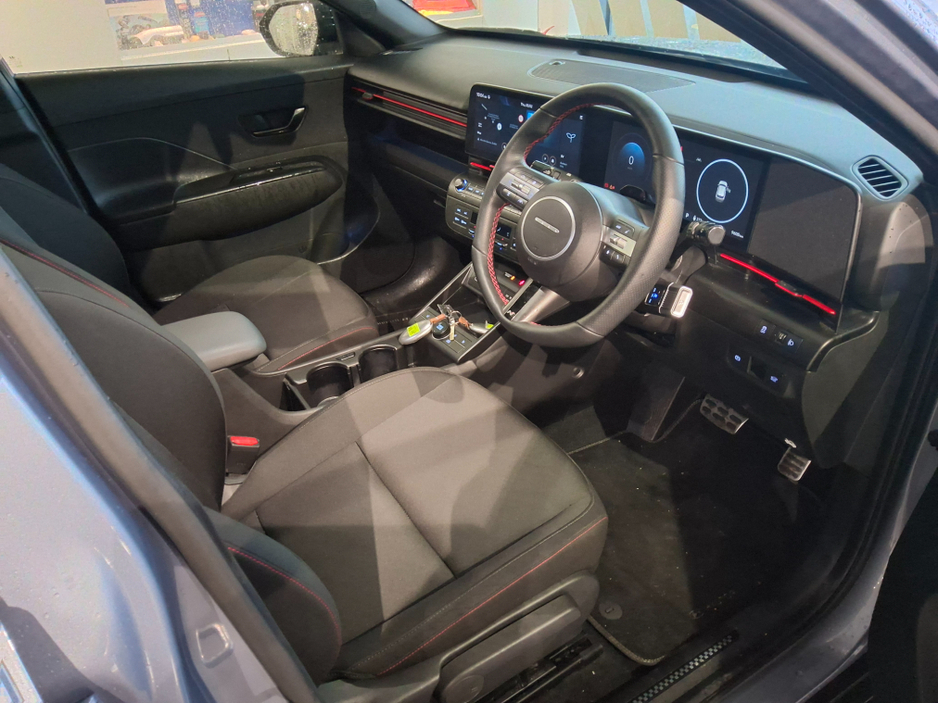 2025 Hyundai Kona - image 9