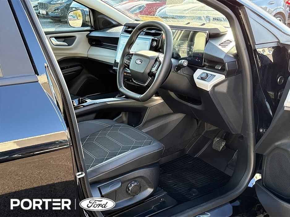 2026 Ford Puma - image 9