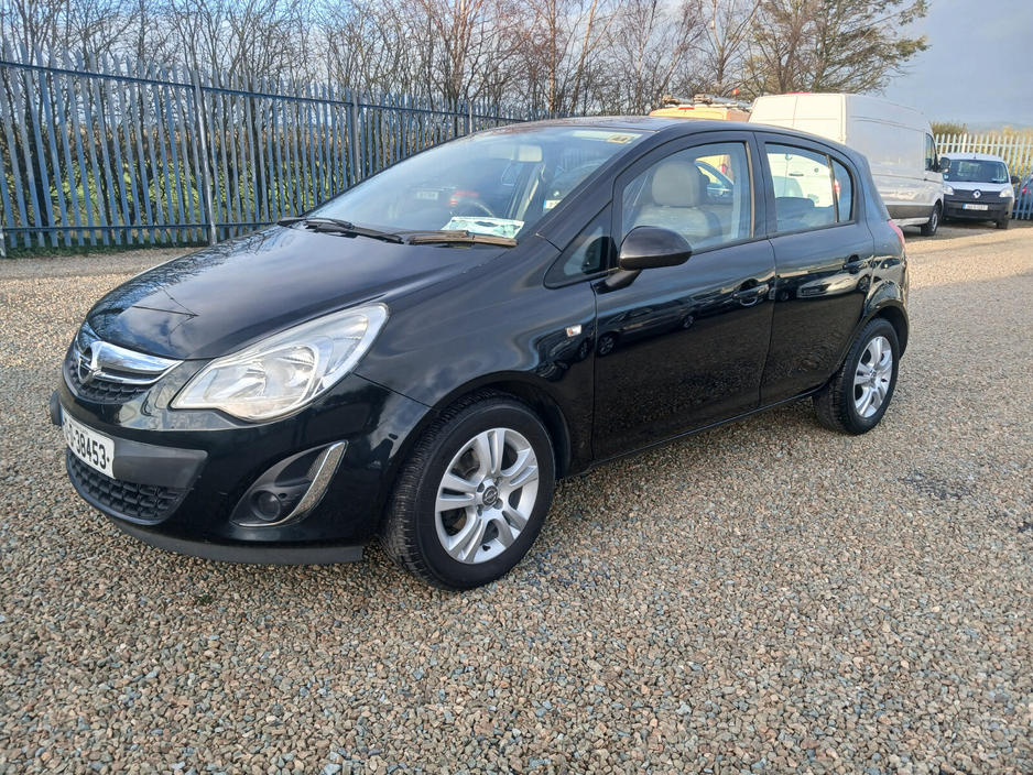 2012 Opel Corsa - image 4