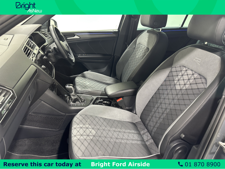 2023 Volkswagen Tiguan - image 22