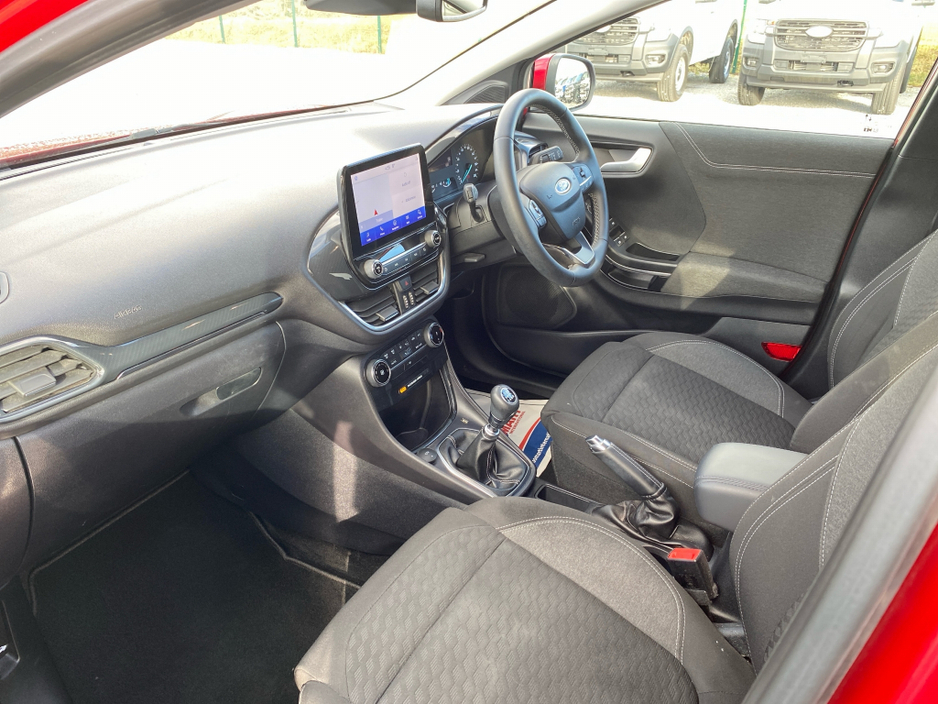 2023 Ford Puma - image 6