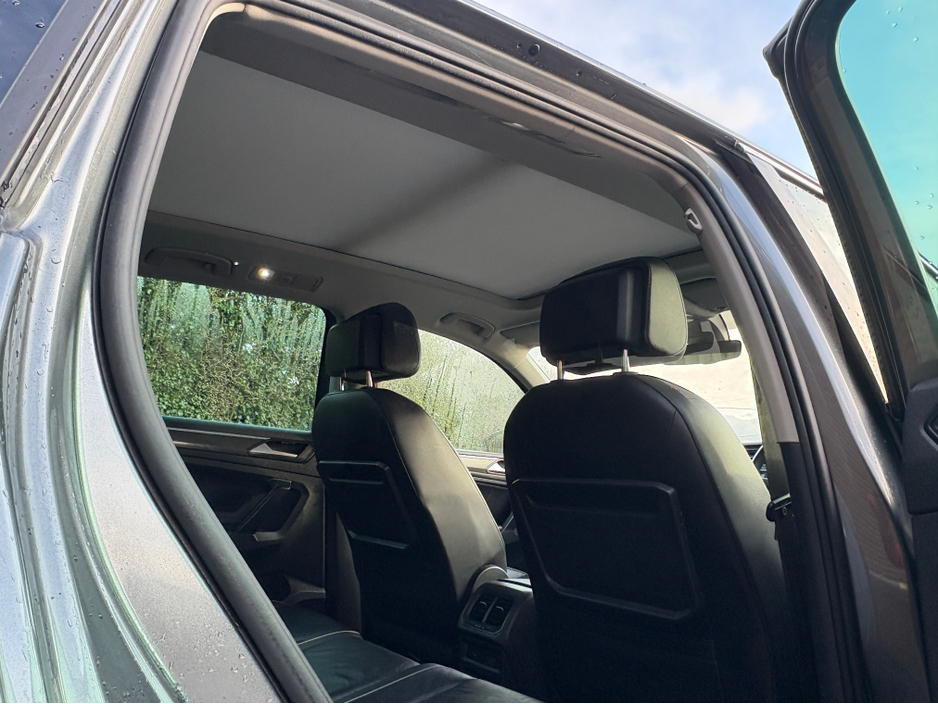 2020 Volkswagen Tiguan - image 15