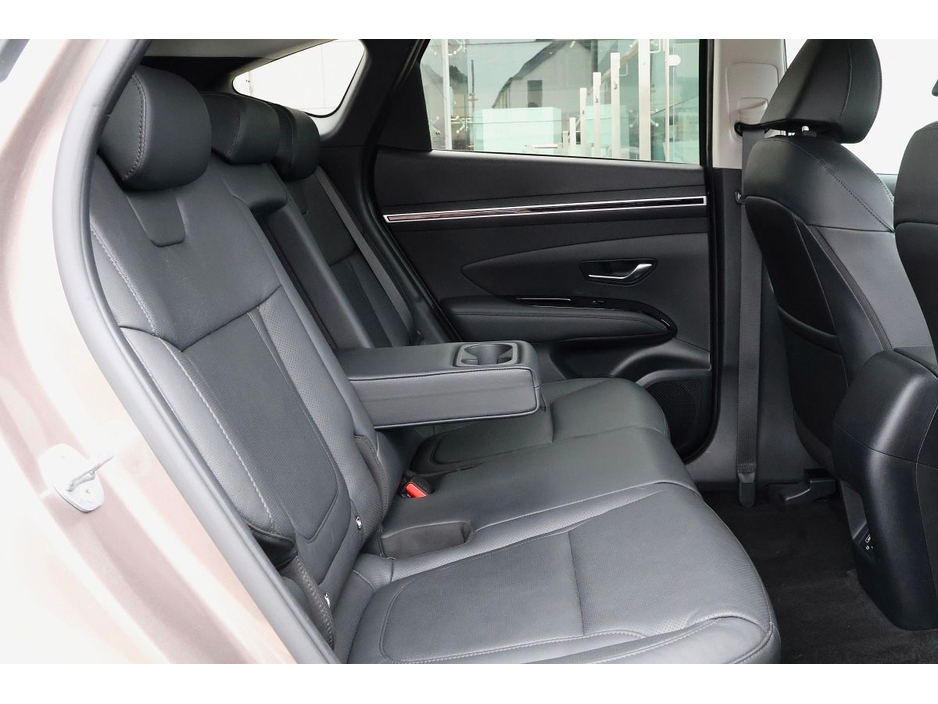 2022 Hyundai Tucson - image 13