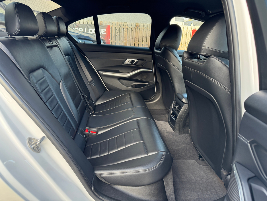 2020 BMW 3 Series  €23,950