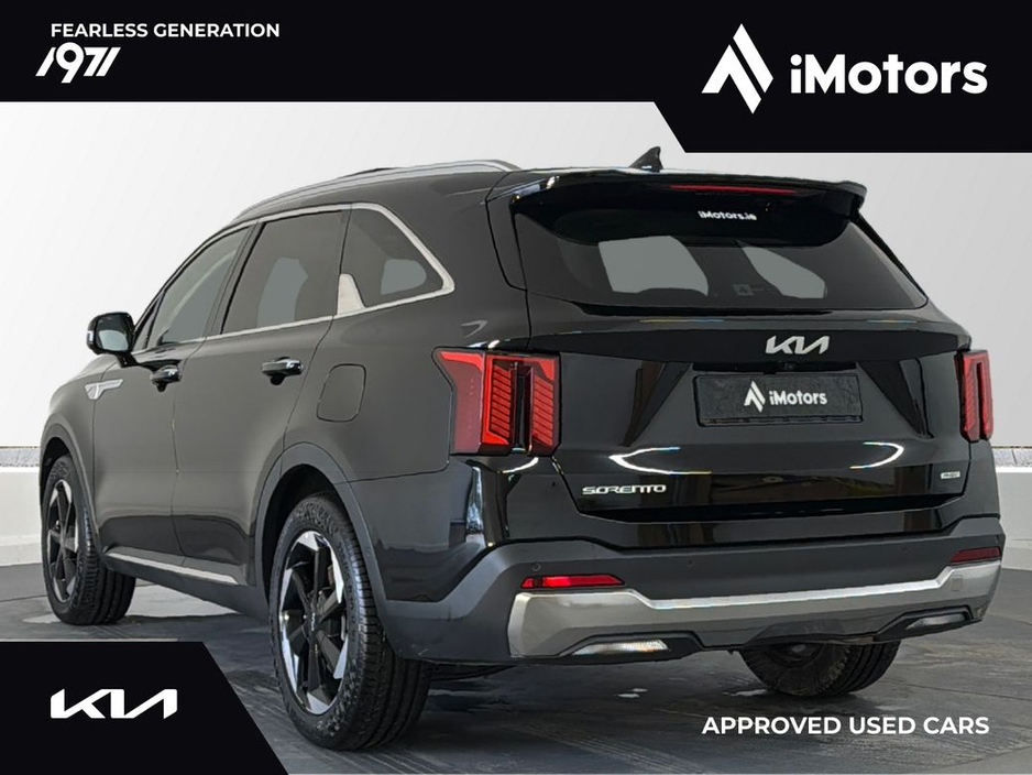 2025 Kia Sorento - image 6
