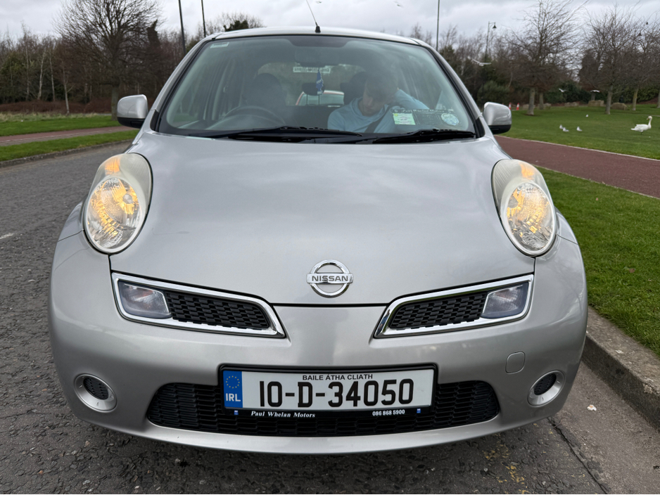 2010 Nissan Micra - image 2