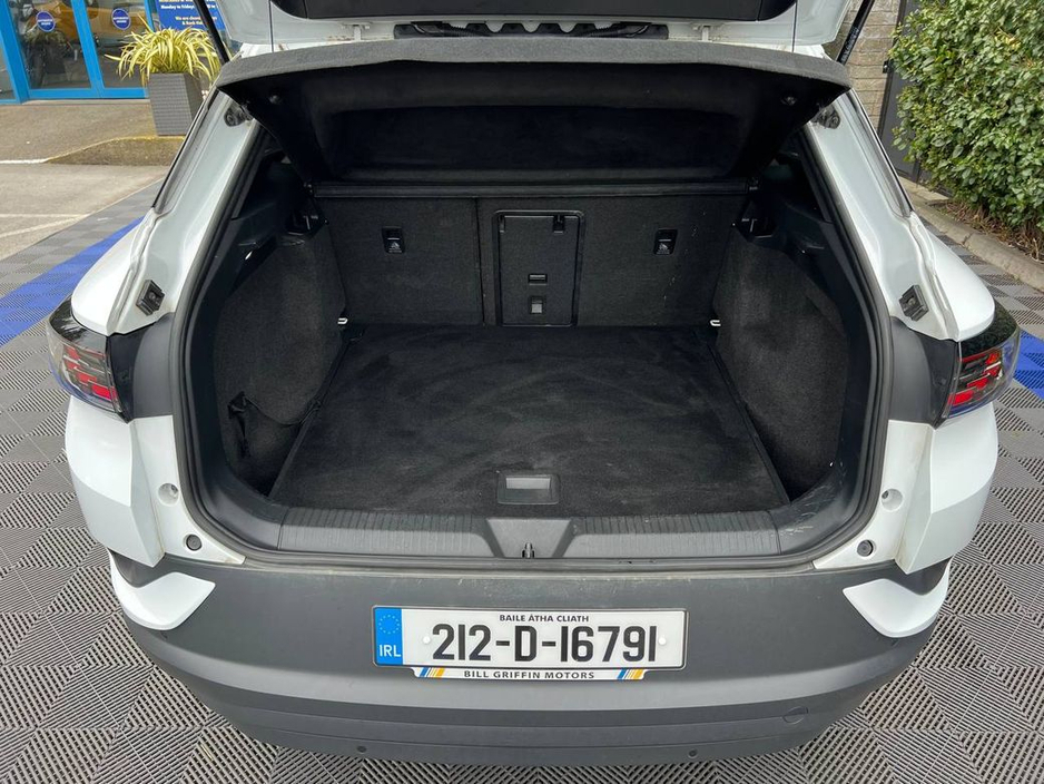 2021 Volkswagen ID.4 - image 13