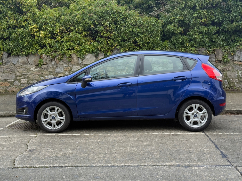 2015 Ford Fiesta ZETEC 1.0 PETROL NEW NCT €7,950