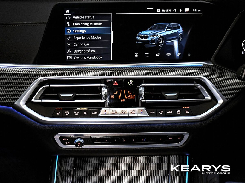 2020 BMW X5 xDrive45e M Sport €51,888