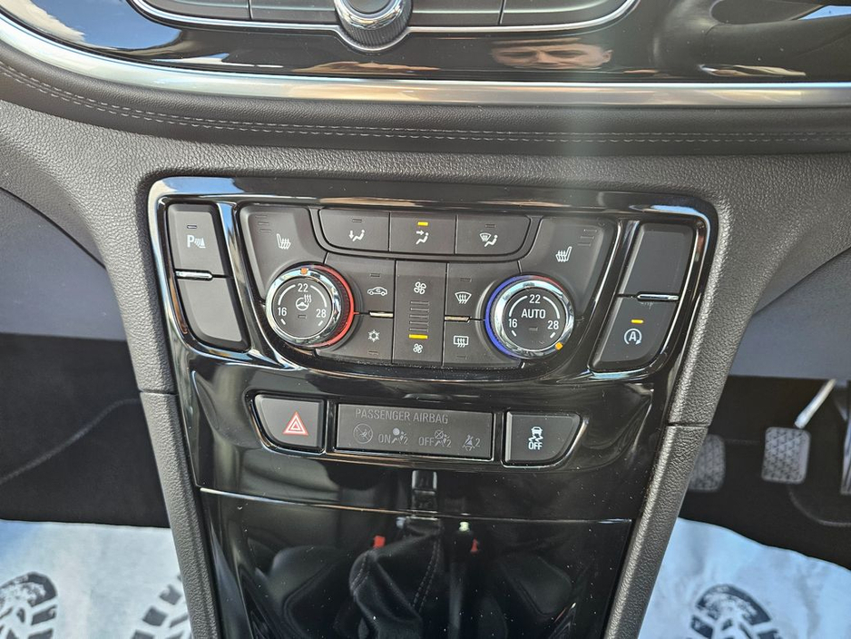 2018 Opel Mokka - image 16