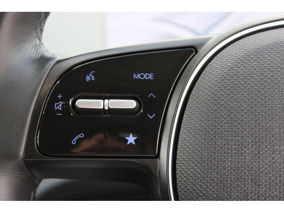 2025 Hyundai Ioniq 5 - image 21