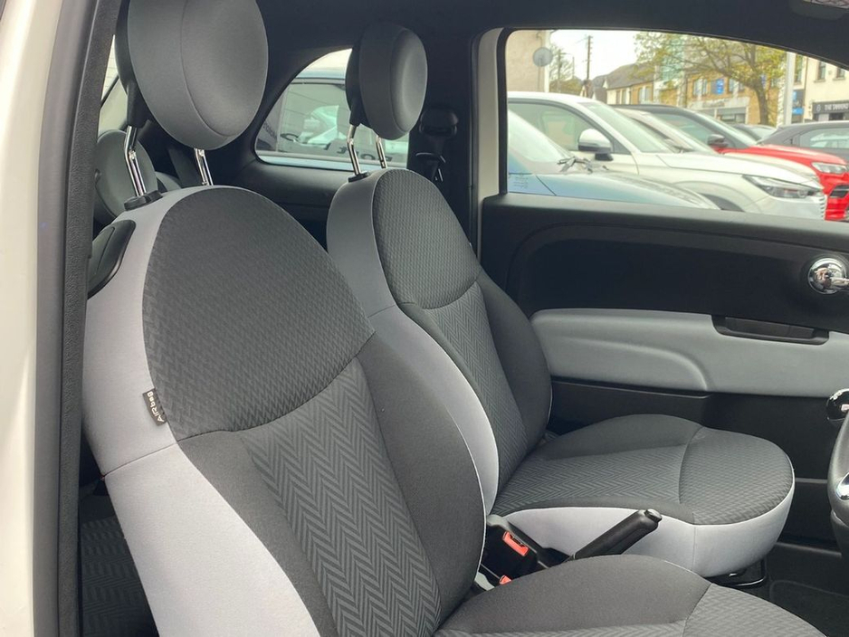 2021 Fiat 500 - image 13