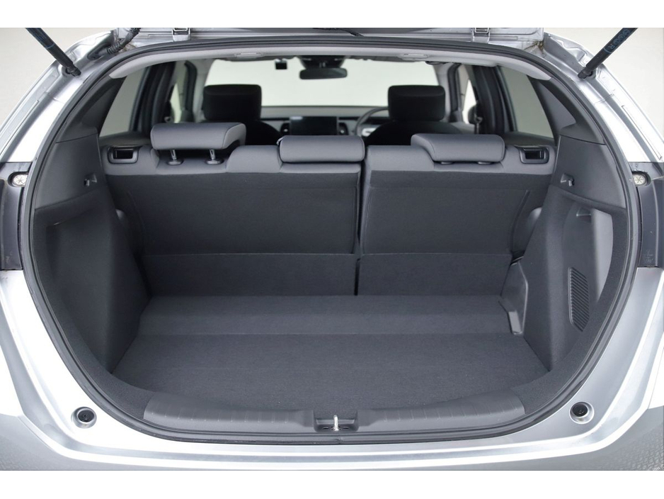 2021 Honda Fit 1.5 HEV E-CVT *9"ANDROID CAR PLAYER*PARK SENSORS*