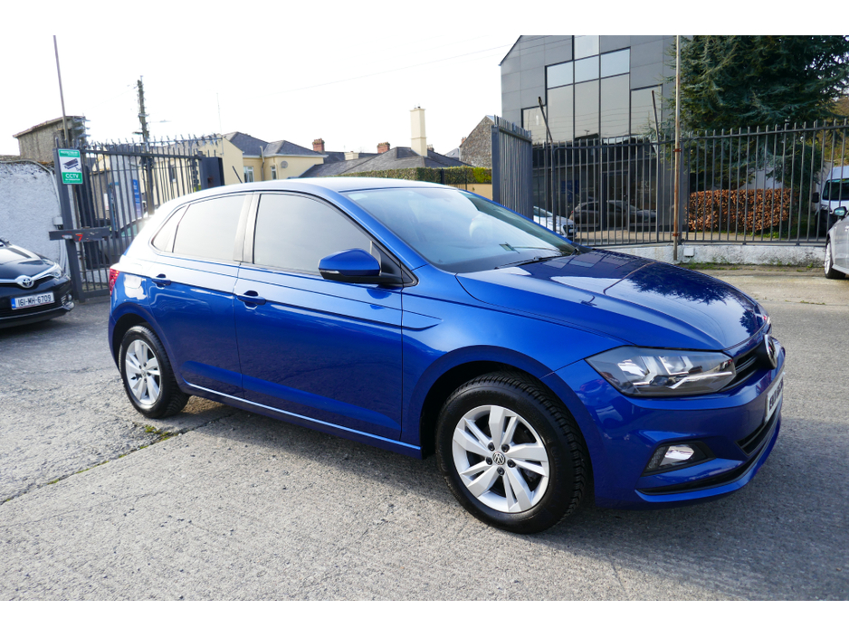 2019 Volkswagen Polo - image 2