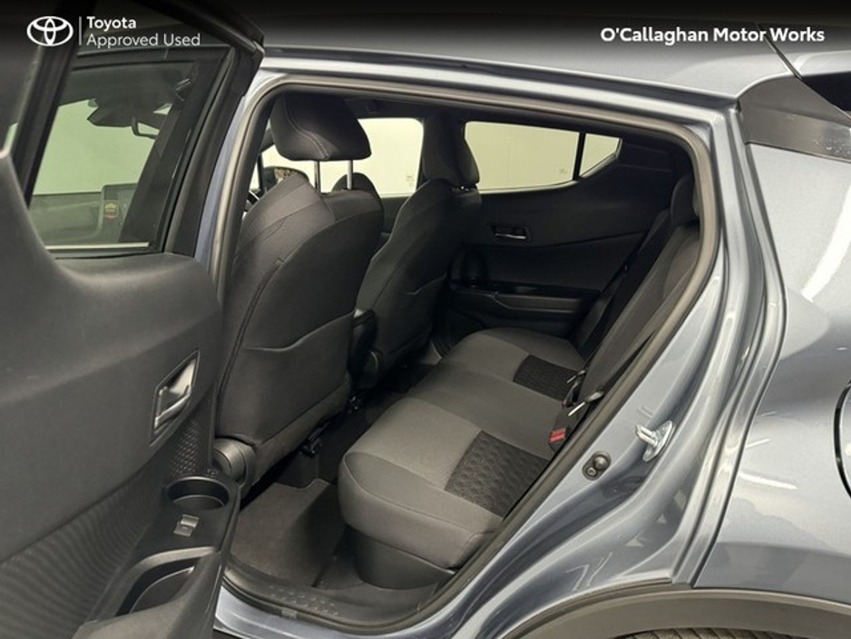 2022 Toyota C-HR C-HR 1.8 HYBRID SPORTMONO €25,950