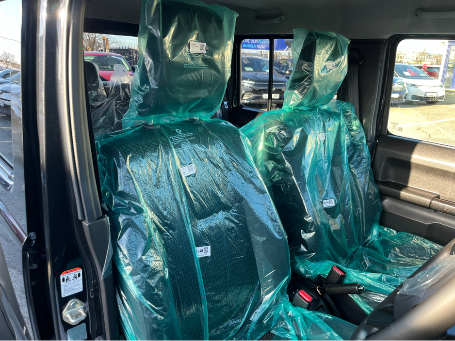 2025 Suzuki Jimny - image 11