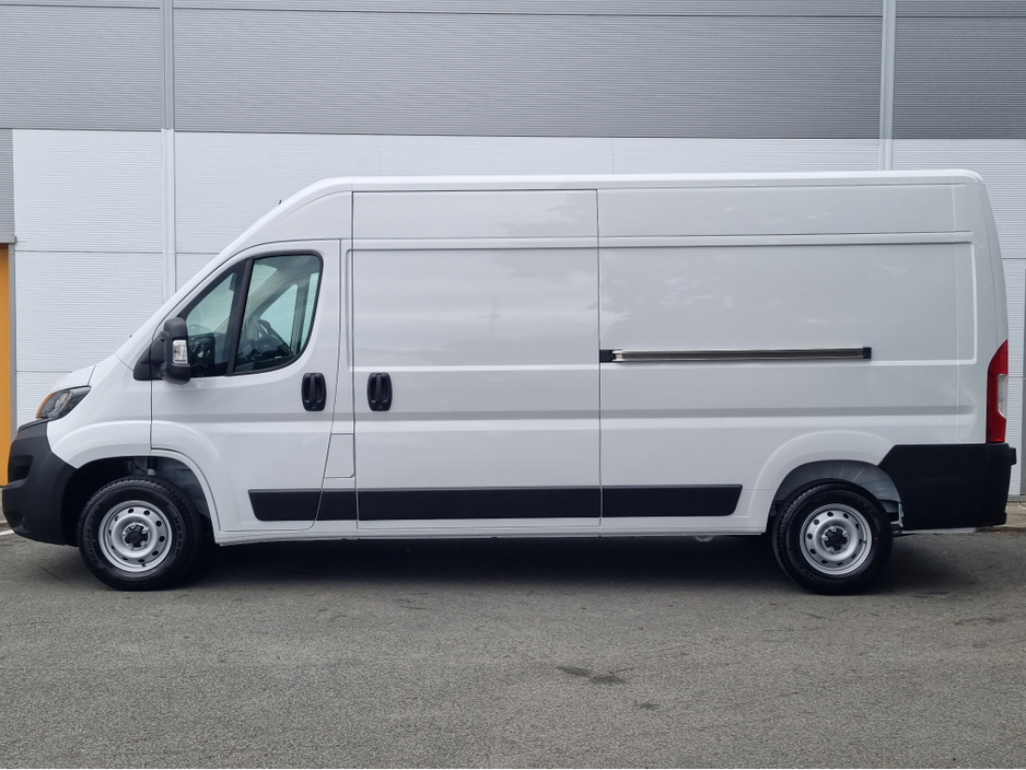 2026 Fiat Ducato 2.2 | L3H2 | 140hp €33,211