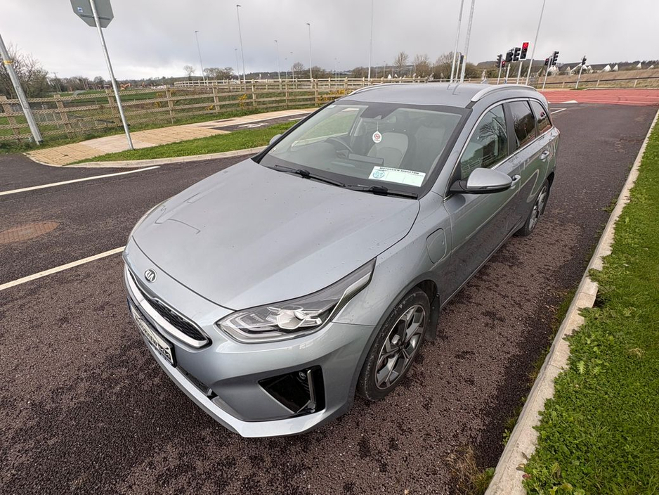 2021 Kia Ceed - image 12