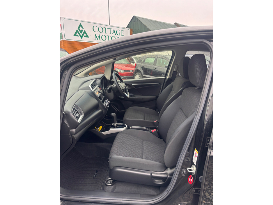 2014 Honda Fit  €9,500