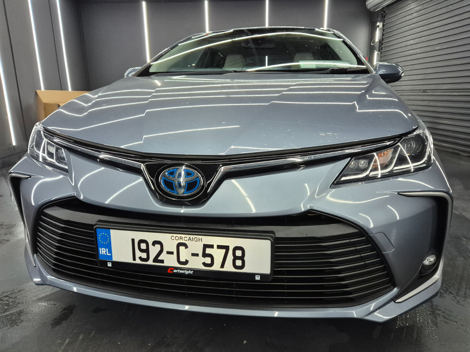 2019 Toyota Corolla - image 3